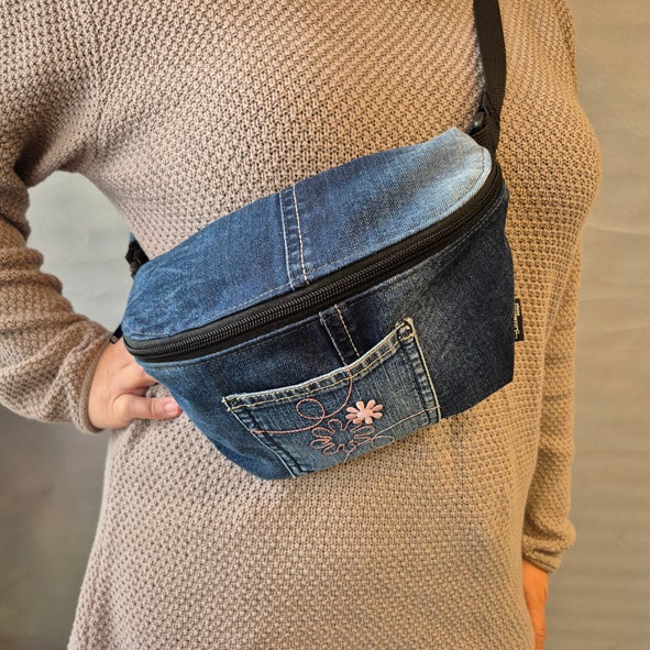 Helle -vy&ouml;laukku